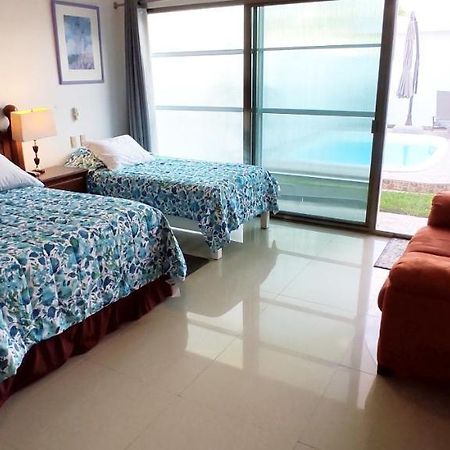 Casa Abril Cozzy Suites 칸쿤 외부 사진
