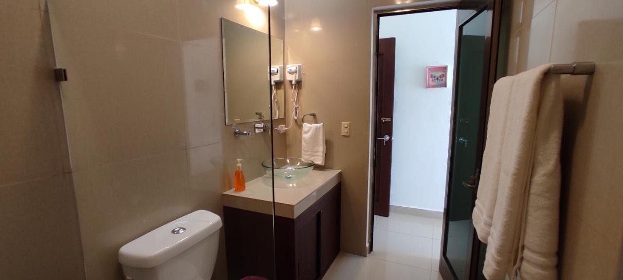Casa Abril Cozzy Suites 칸쿤 외부 사진