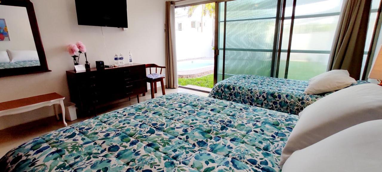 Casa Abril Cozzy Suites 칸쿤 외부 사진