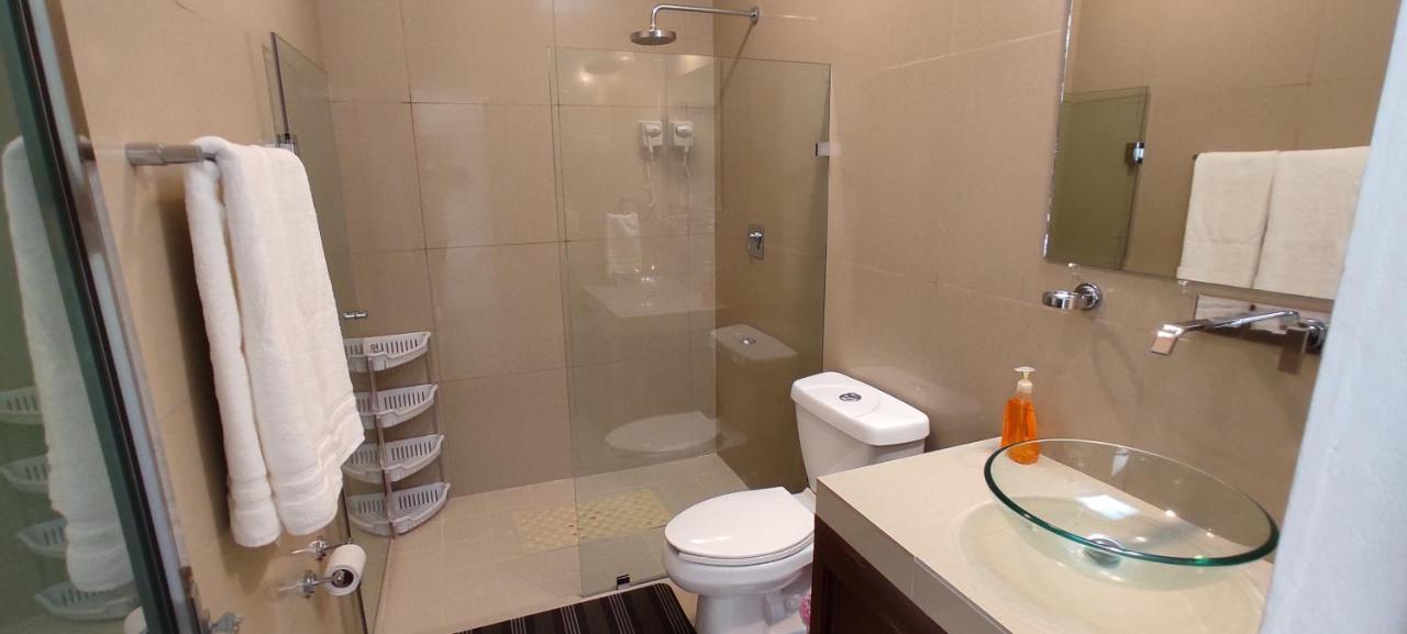 Casa Abril Cozzy Suites 칸쿤 외부 사진